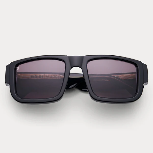 James Oro Black Caliber