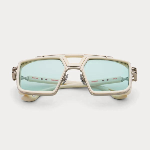 James Oro Crystal Ivory Skymaster