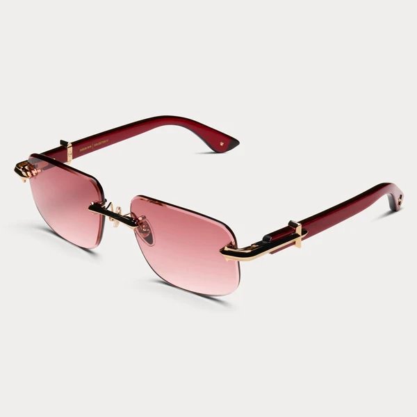 James Oro Red Tint Lacquer Consigliere